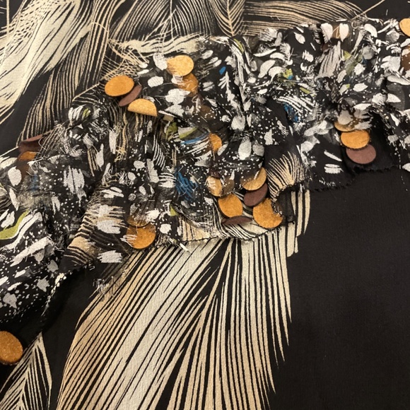 DVF top feathers and palms - Picture 2 of 4